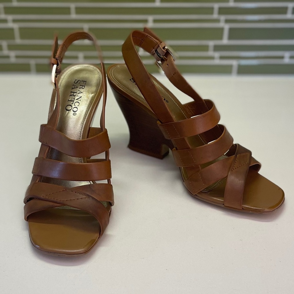 Franco Sarto Tan Sandals sz 7